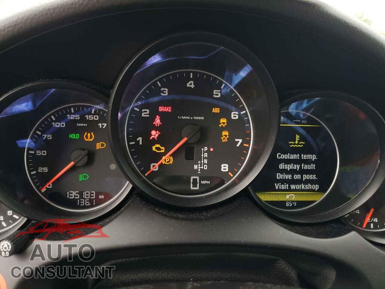 PORSCHE CAYENNE 2017 - WP1AA2A27HKA84023