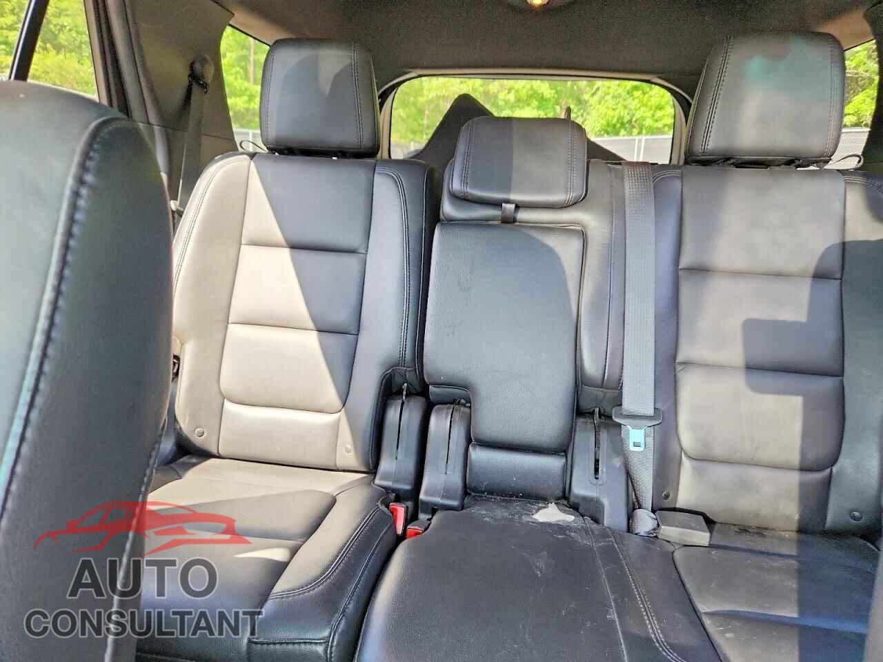 FORD EXPLORER 2015 - 1FM5K8F89FGA15555