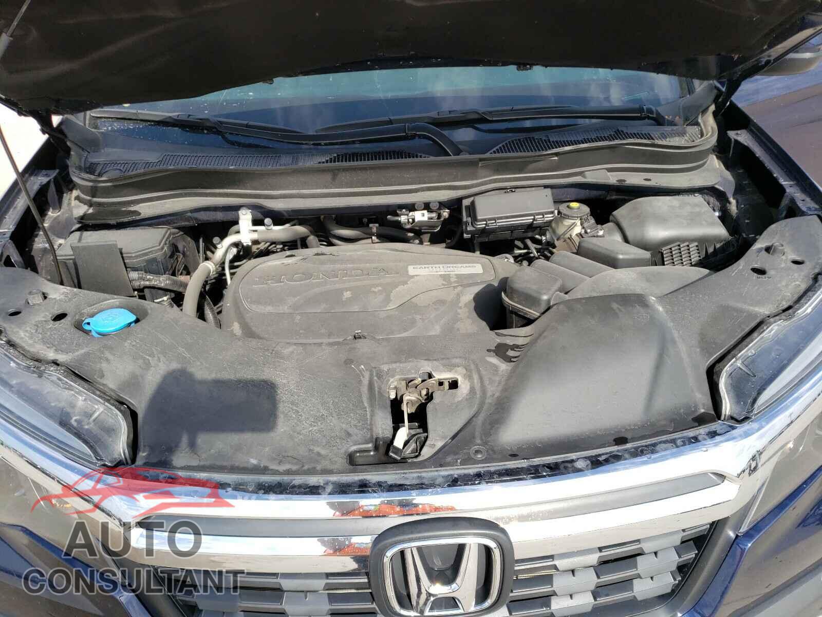 HONDA RIDGELINE 2017 - 5FPYK3F51HB017637