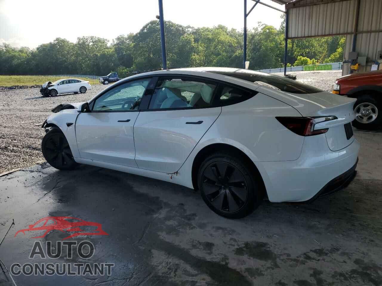 TESLA MODEL 3 2025 - 5YJ3E1EA2SF996170