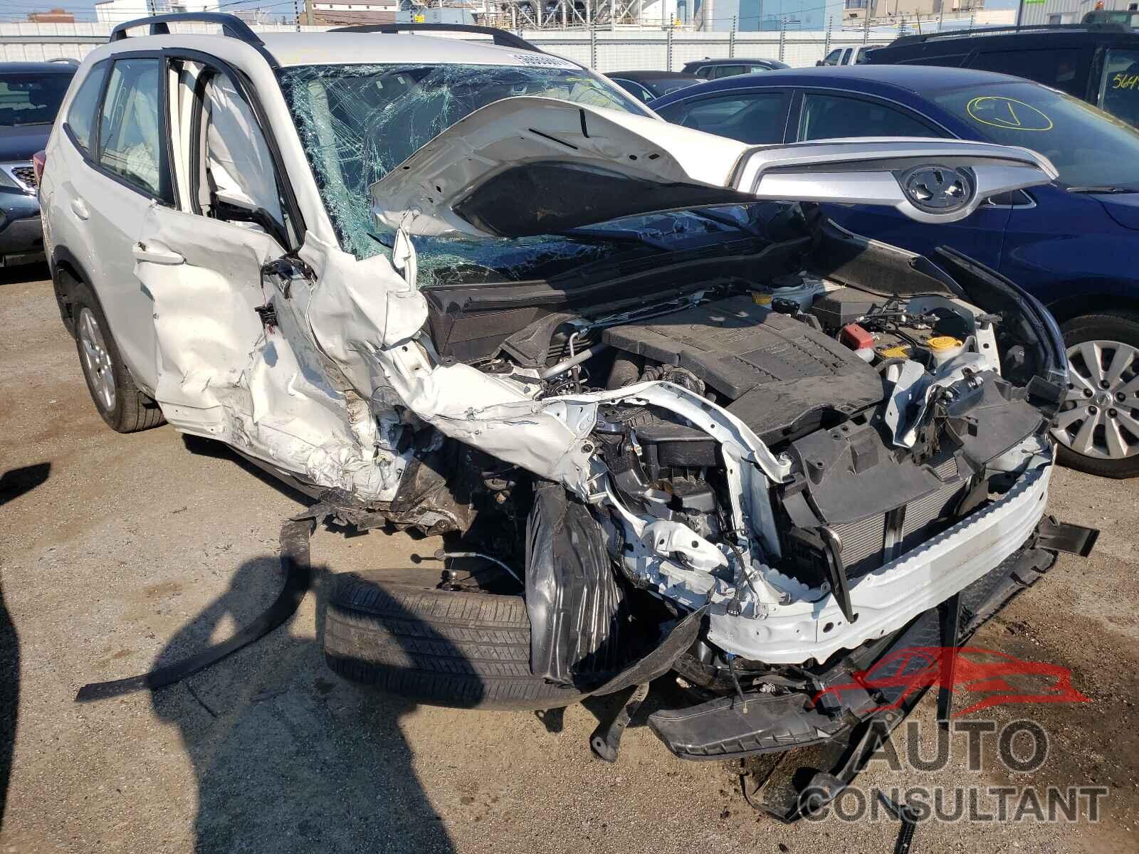 SUBARU FORESTER 2019 - JF2SKACC5KH467743