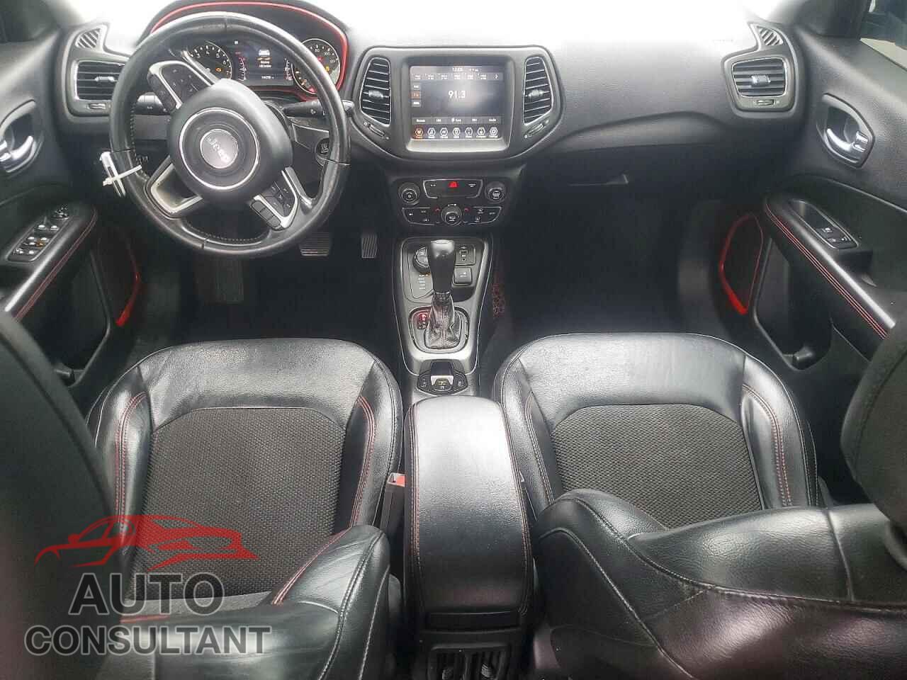 JEEP COMPASS 2018 - 3C4NJDDB6JT451332