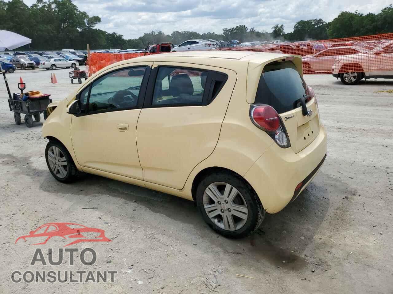 CHEVROLET SPARK 2013 - KL8CB6S96DC566585