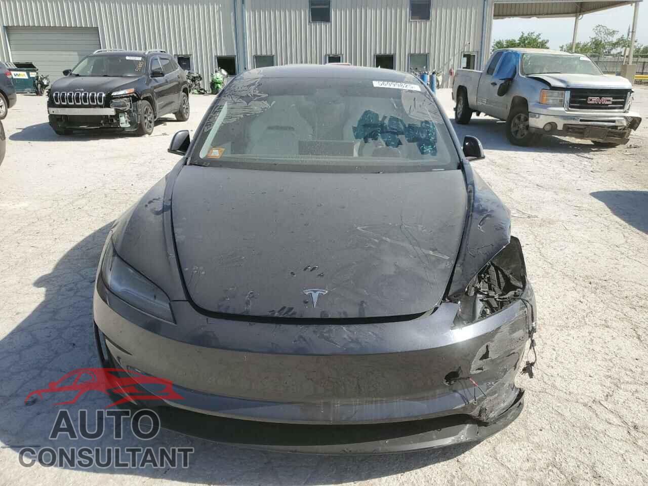 TESLA MODEL 3 2024 - 5YJ3E1ET2RF869527