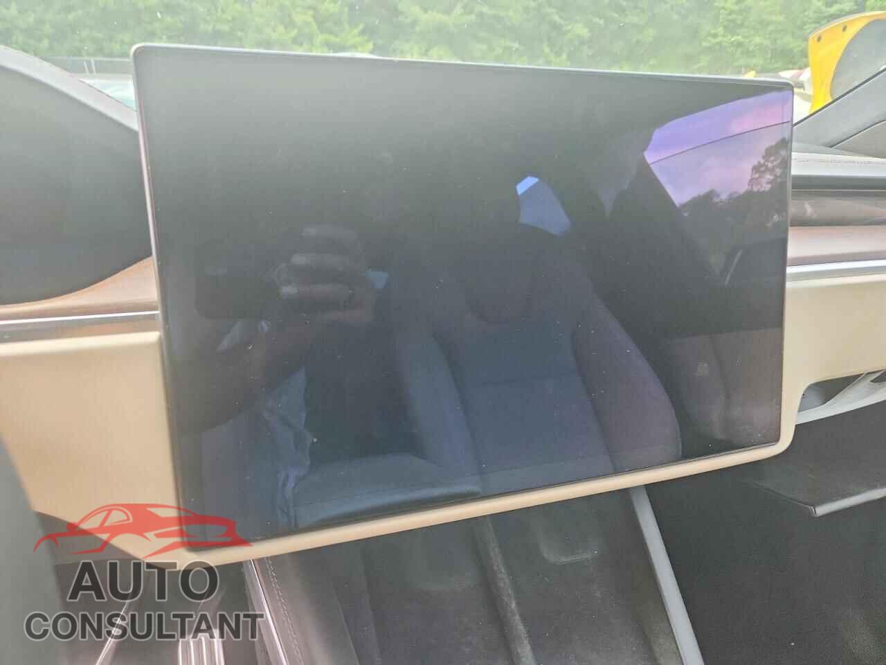 TESLA MODEL X 2023 - 7SAXCAE58PF389713