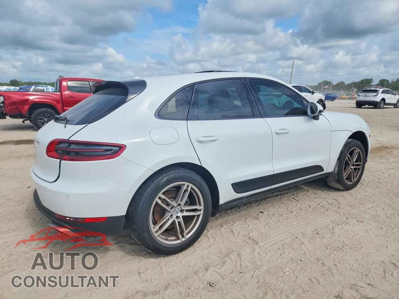 PORSCHE MACAN 2018 - WP1AA2A57JLB13062