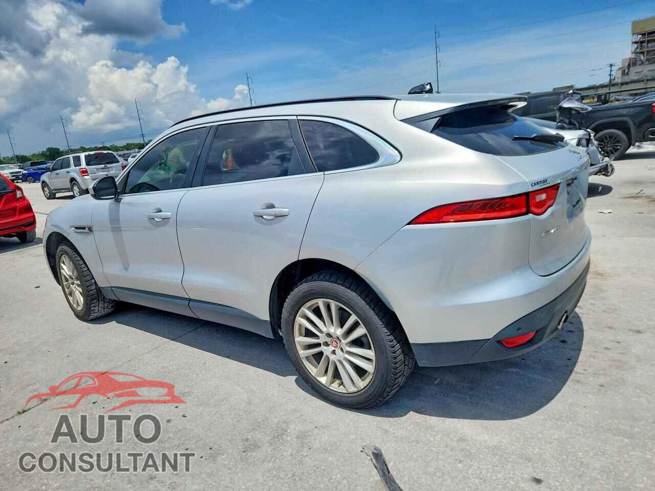 JAGUAR F-PACE 2017 - SADCK2BV1HA490048