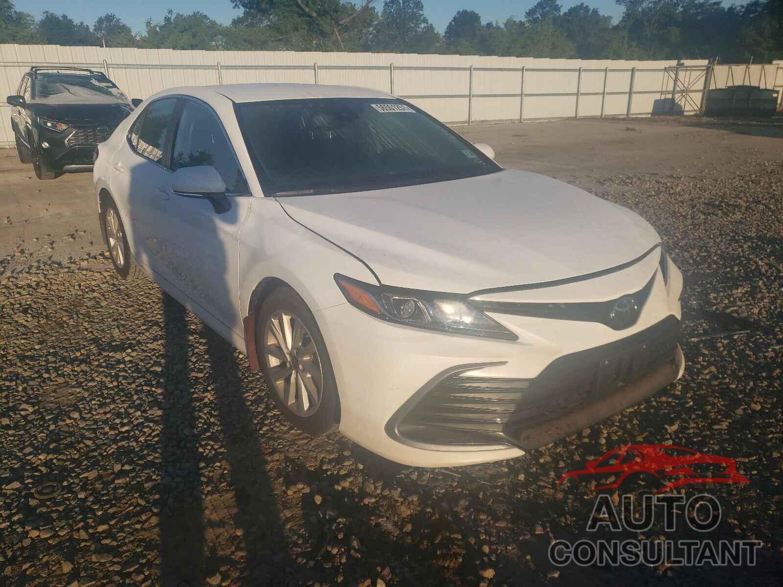 TOYOTA CAMRY 2021 - 4T1R11AK9MU531279