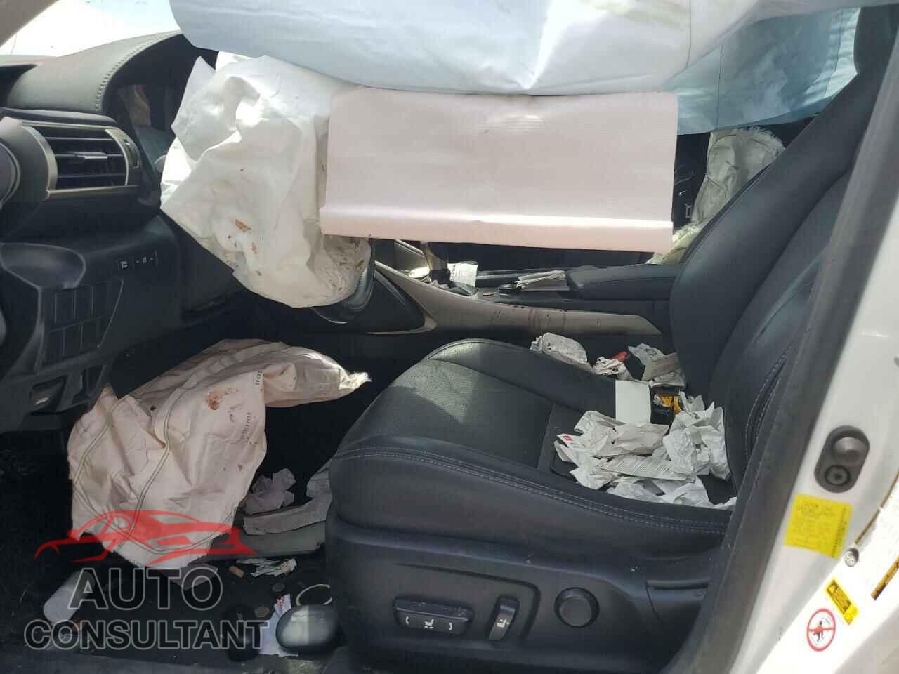 LEXUS IS 2015 - JTHBF1D25F5047169