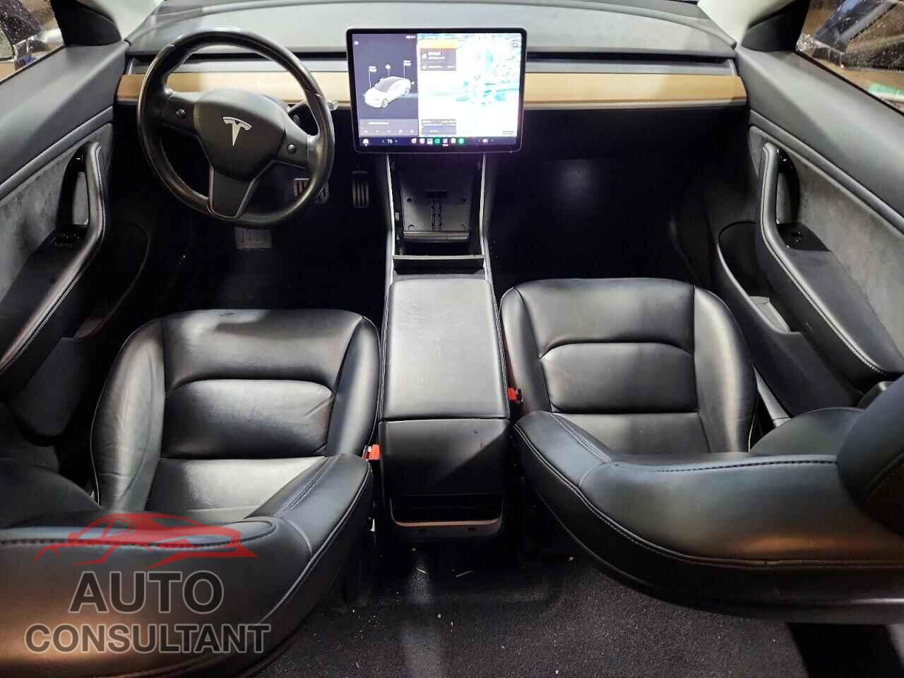 TESLA MODEL 3 2019 - 5YJ3E1EB0KF413507