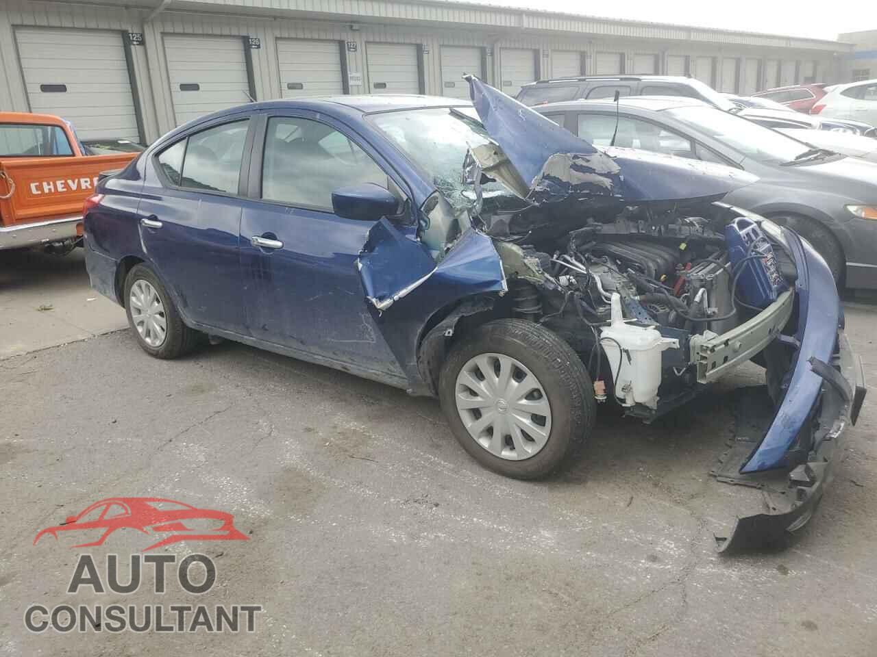 NISSAN VERSA 2019 - 3N1CN7AP3KL851768