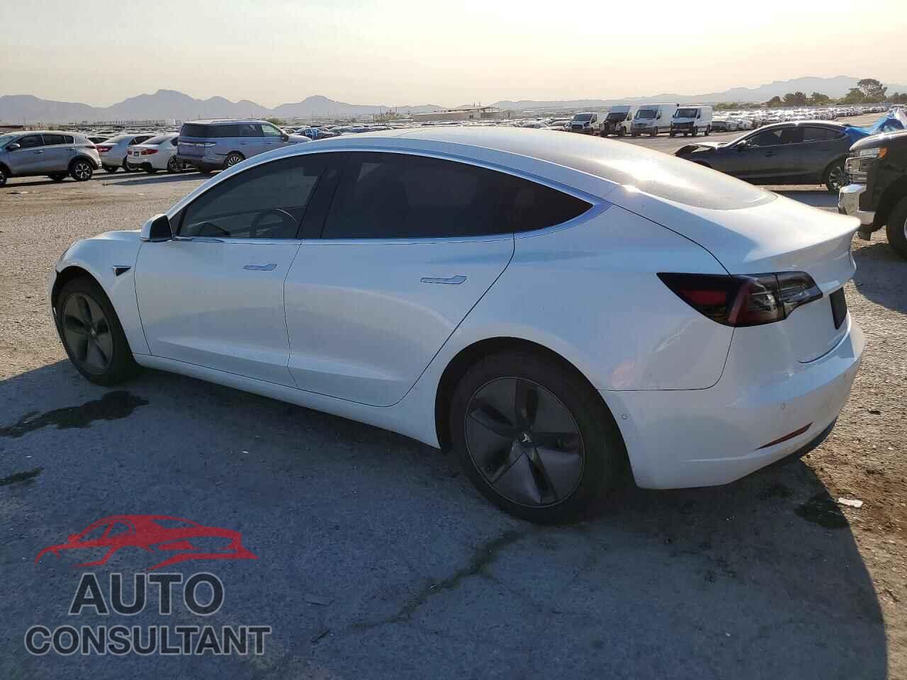 TESLA MODEL 3 2019 - 5YJ3E1EA3KF326384
