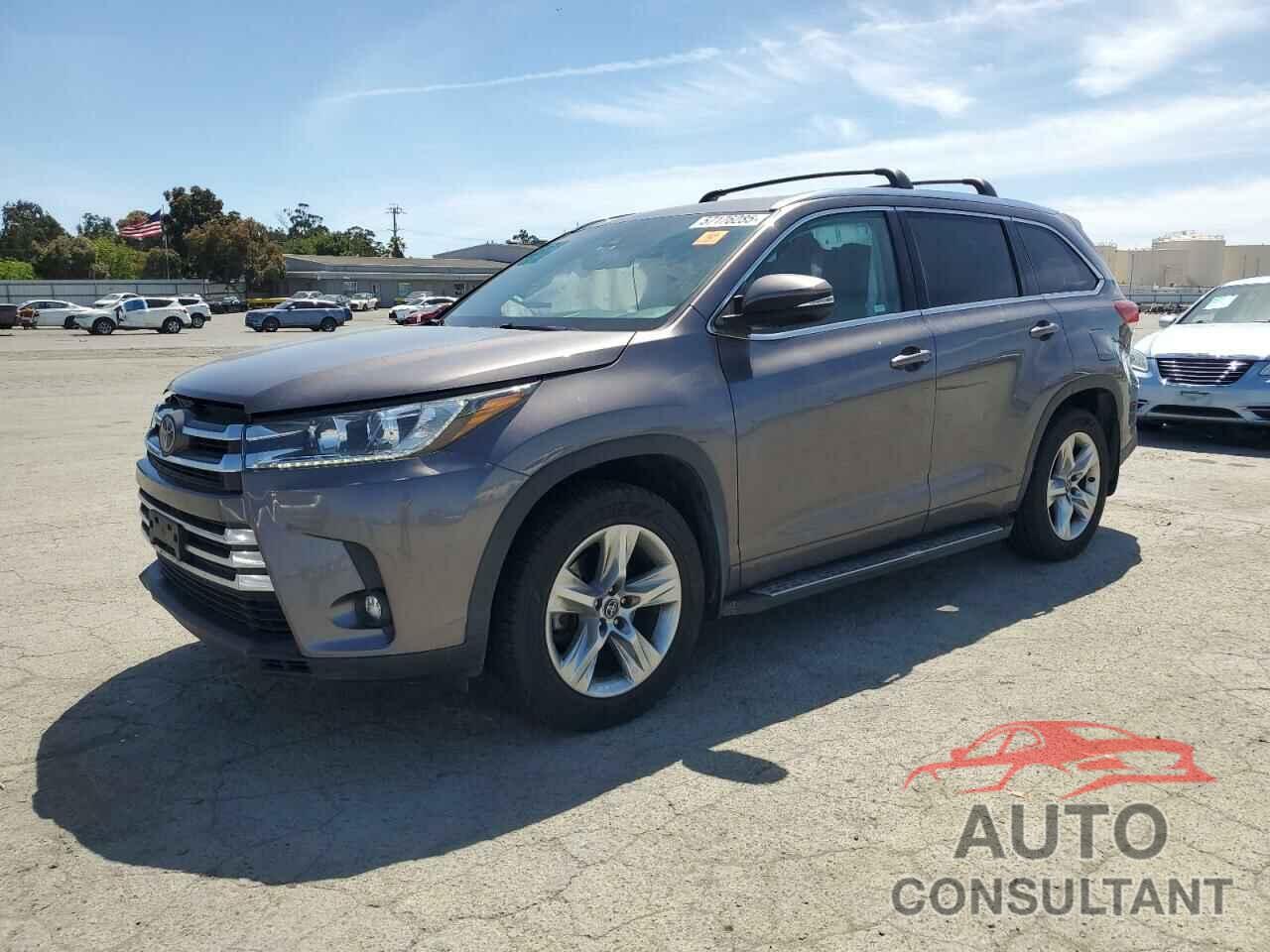 TOYOTA HIGHLANDER 2019 - 5TDDZRFH3KS944285