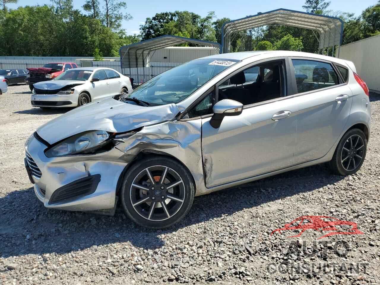 FORD FIESTA 2018 - 3FADP4EJ0JM113327