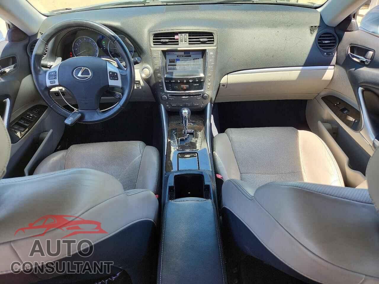 LEXUS IS 2011 - JTHBF5C26B5154637