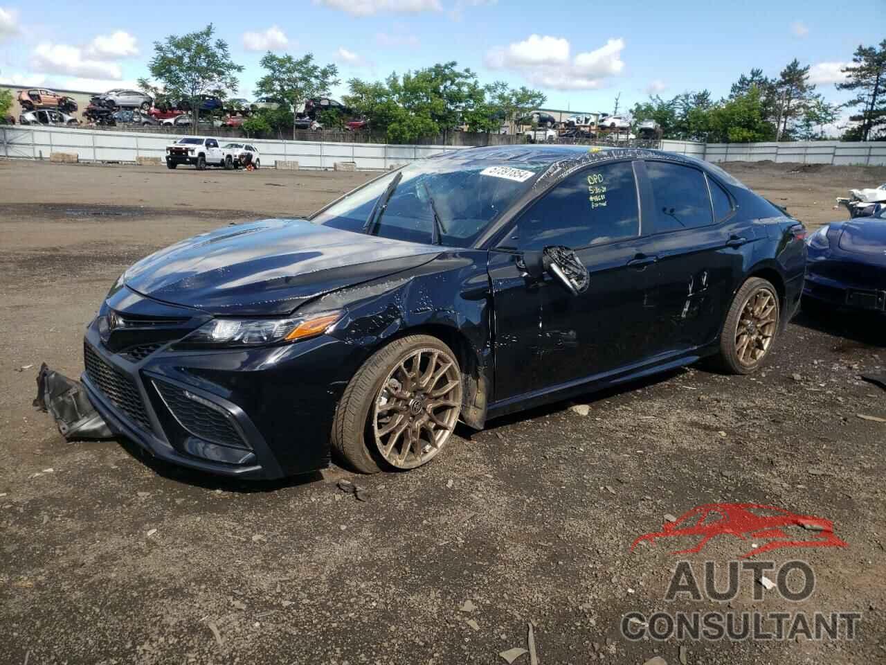 TOYOTA CAMRY 2023 - 4T1G11BK5PU074500