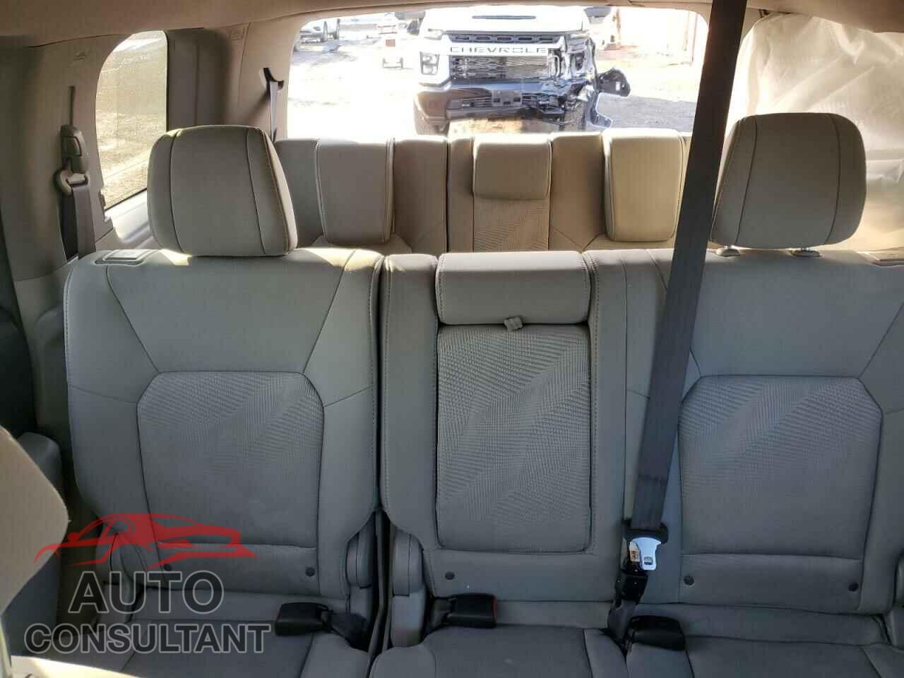 HONDA PILOT 2014 - 5FNYF4H21EB012004