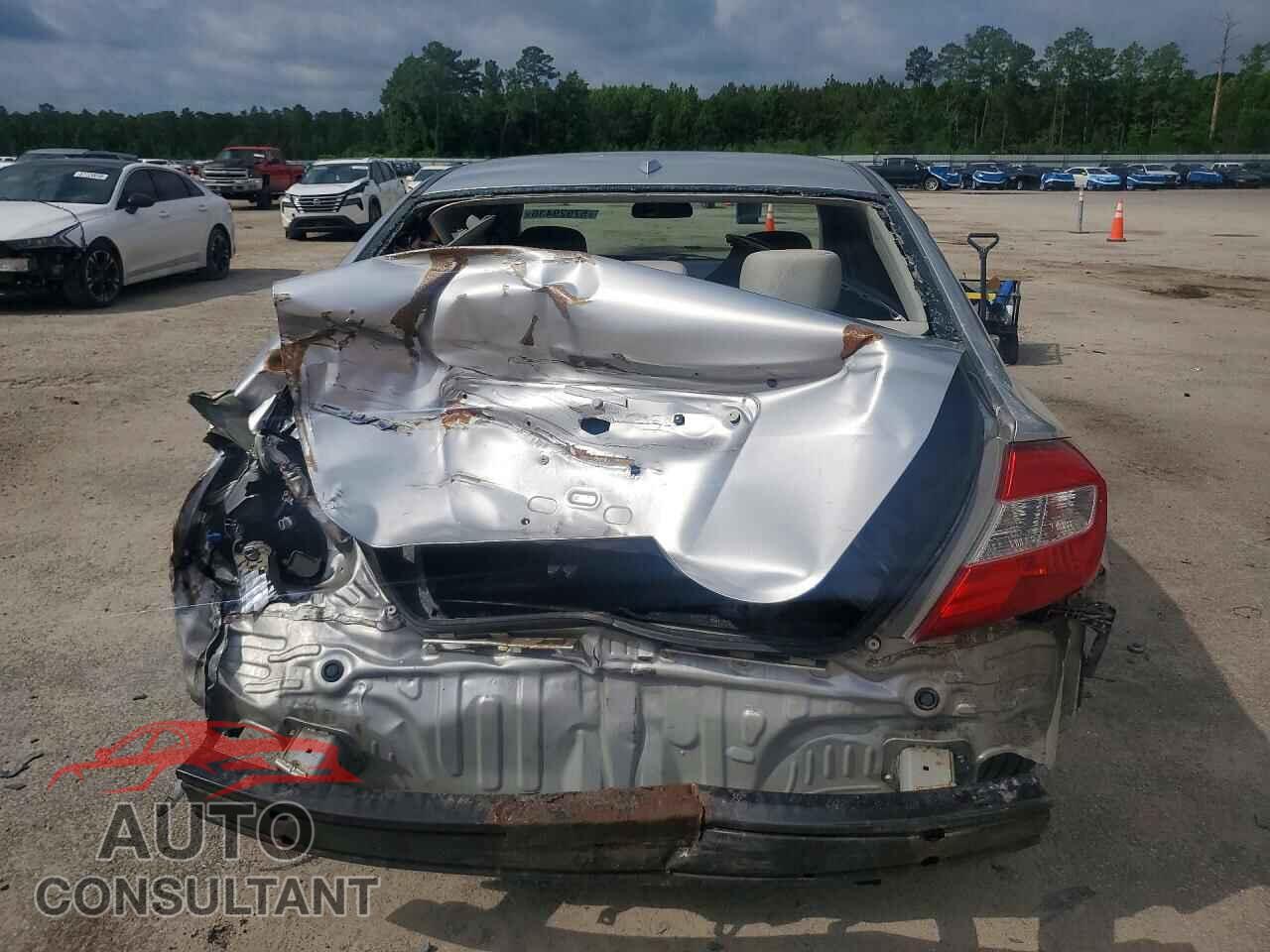 HONDA CIVIC 2012 - 19XFB2F87CE339931