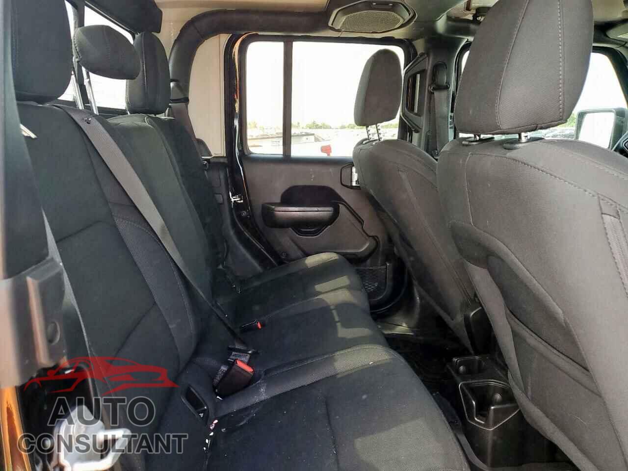 JEEP GLADIATOR 2021 - 1C6HJTAG8ML580882