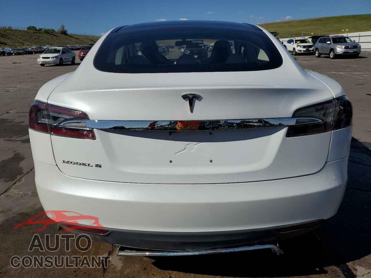 TESLA MODEL S 2013 - 5YJSA1CN9DFP05194