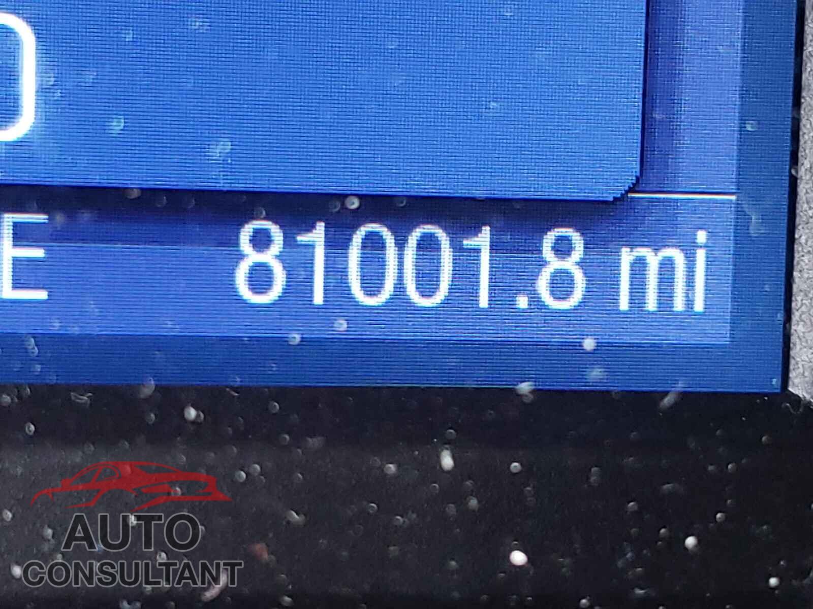 FORD TAURUS 2017 - 1FAHP2D81HG109554