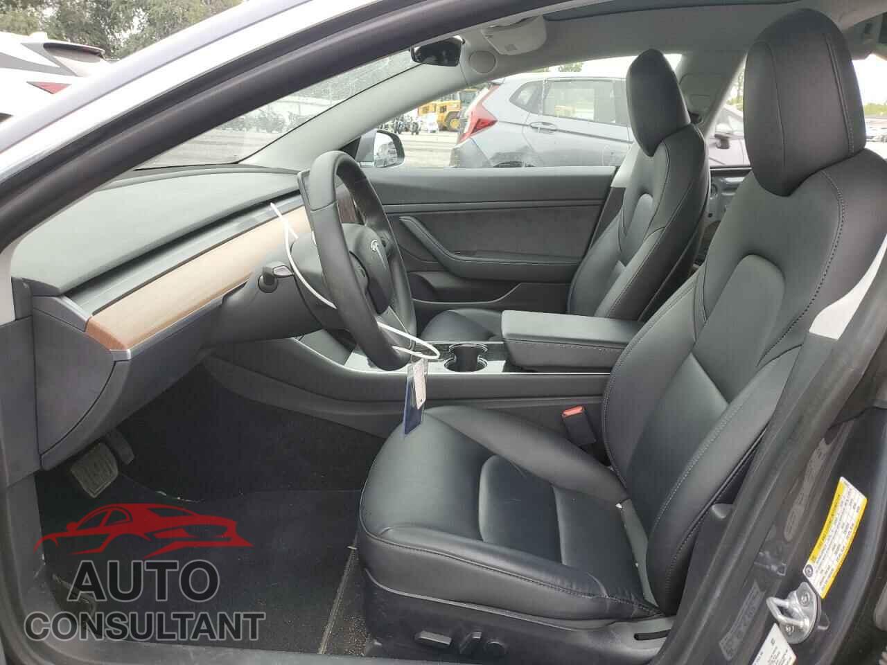 TESLA MODEL 3 2020 - 5YJ3E1EA2LF704941