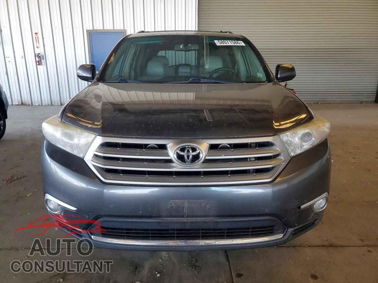 TOYOTA HIGHLANDER 2011 - 5TDBK3EH9BS065707