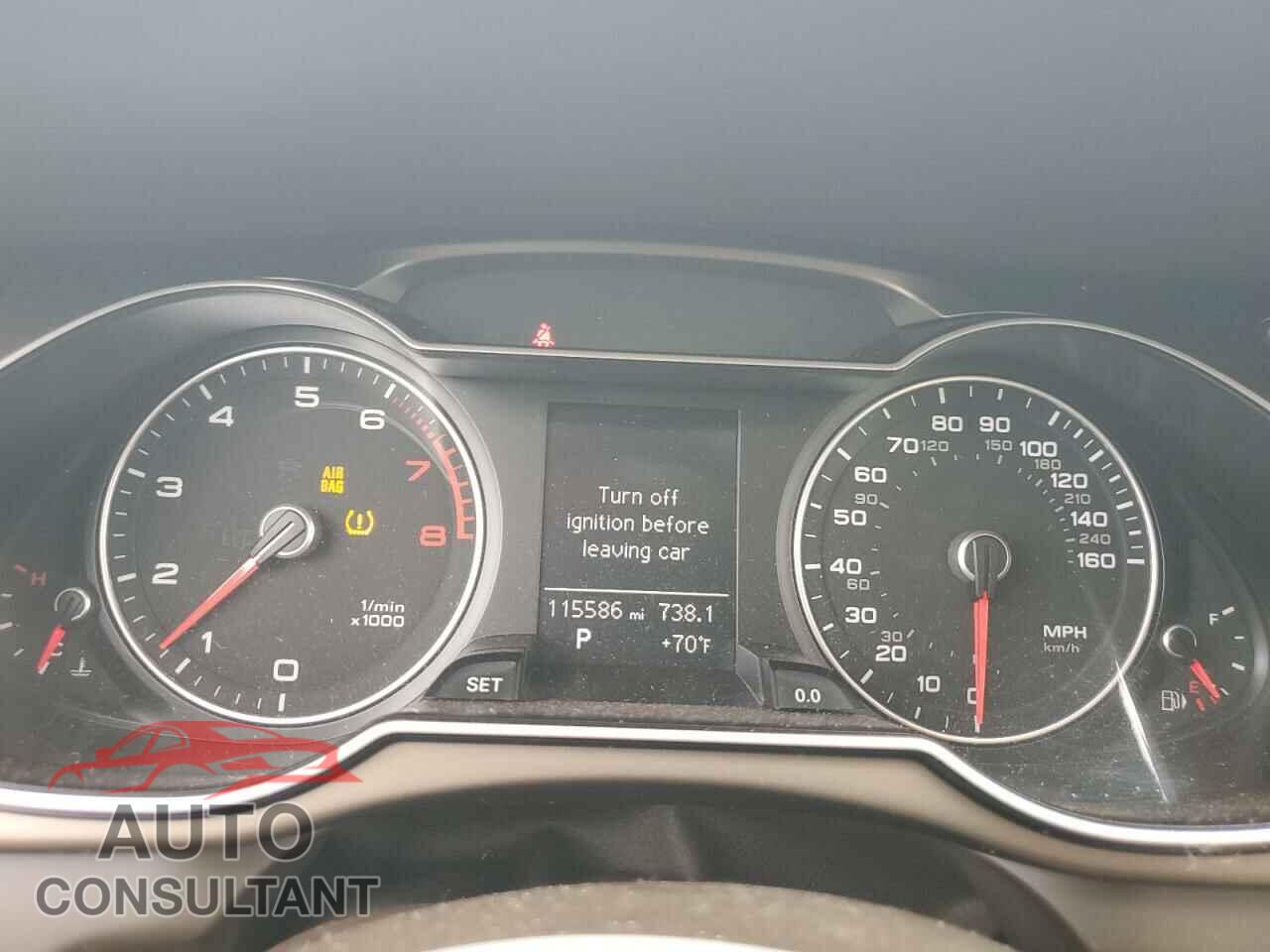 AUDI A4 2013 - WAUFFAFL7DN021546