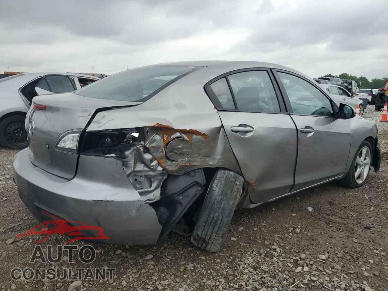 MAZDA 3 2011 - JM1BL1UF2B1410123
