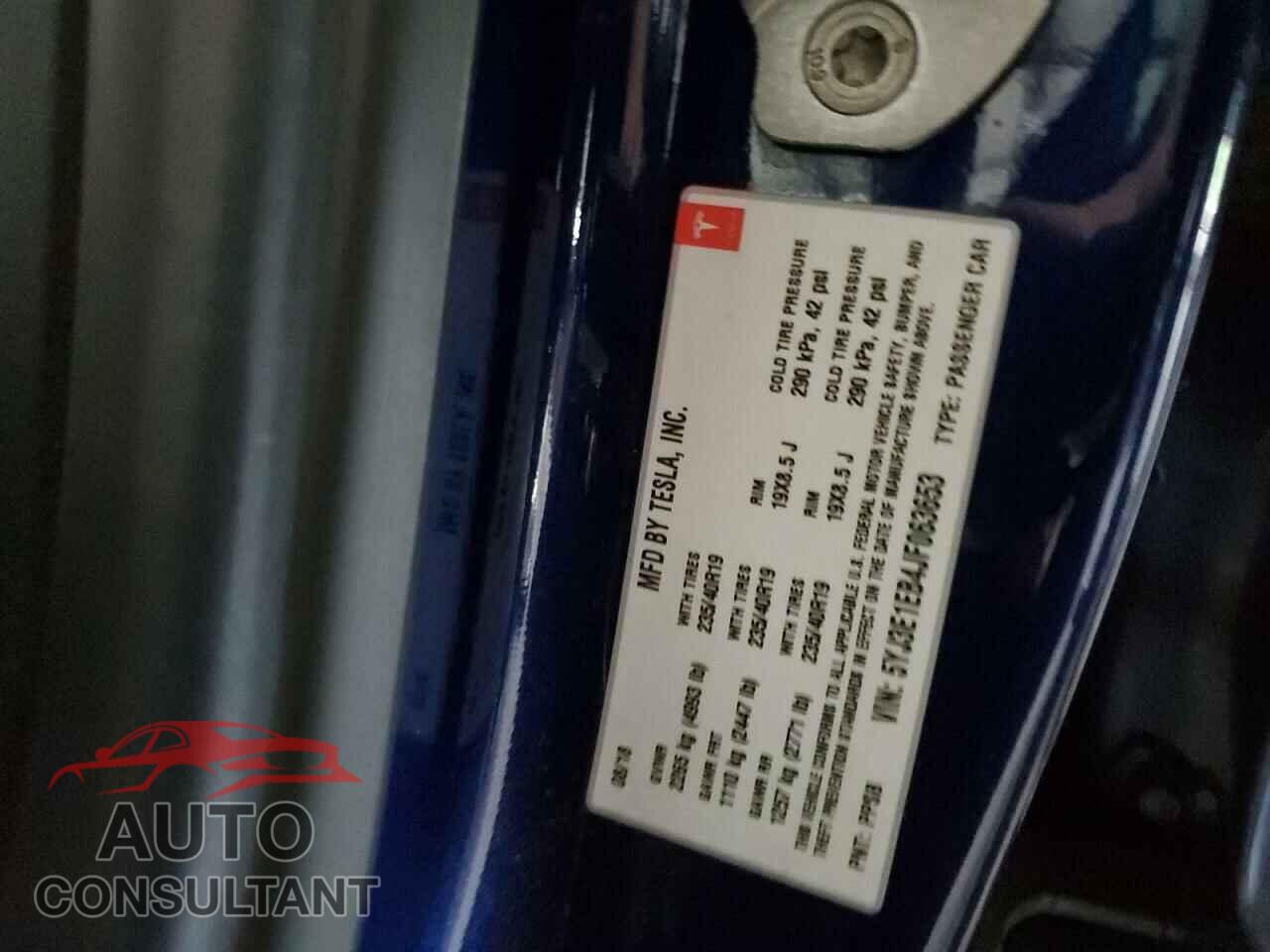 TESLA MODEL 3 2018 - 5YJ3E1EB4JF063653