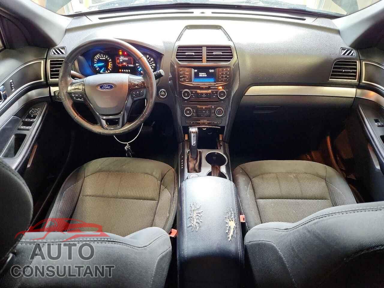 FORD EXPLORER 2017 - 1FM5K8D82HGB88355