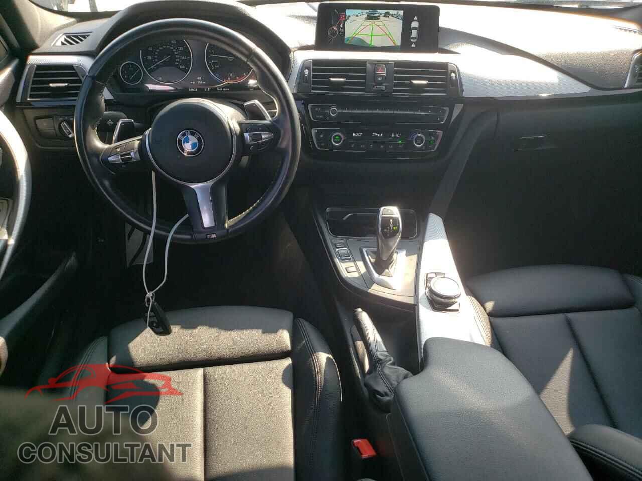 BMW 3 SERIES 2016 - WBA8E9G55GNU28358