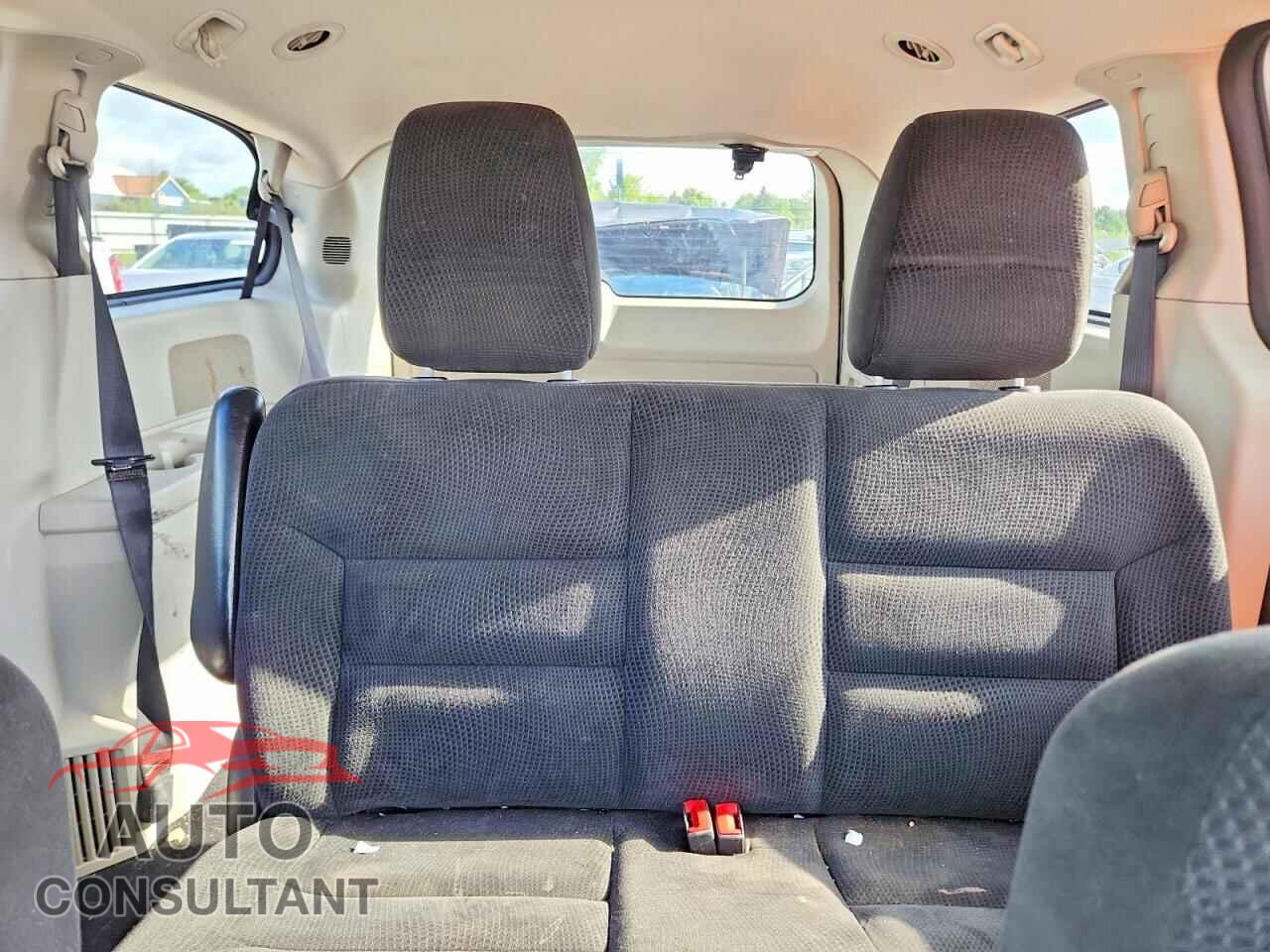 DODGE CARAVAN 2017 - 2C4RDGBG0HR555529