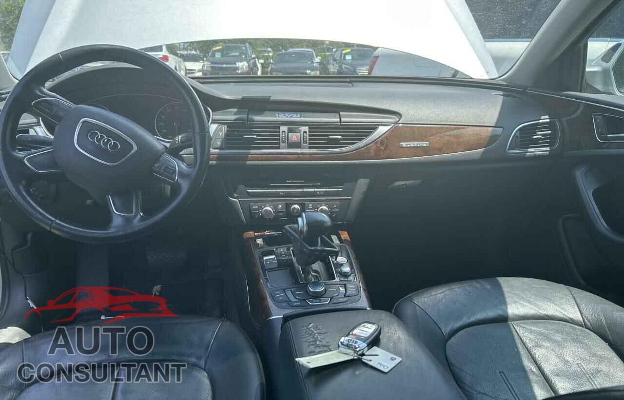 AUDI A6 2014 - WAUGFAFC4EN024121