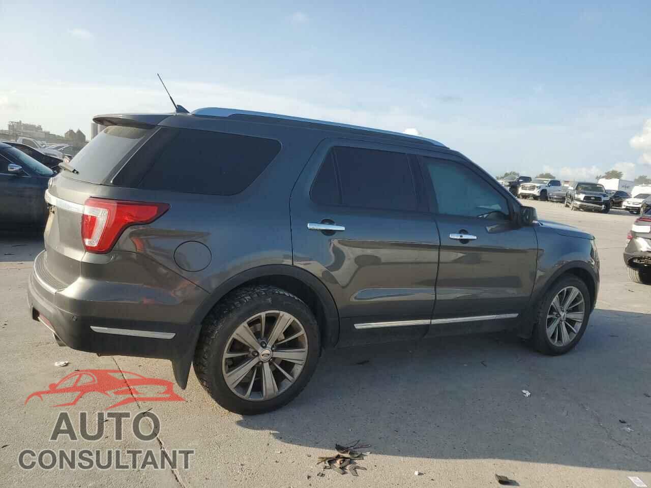 FORD EXPLORER 2018 - 1FM5K7F87JGB33008