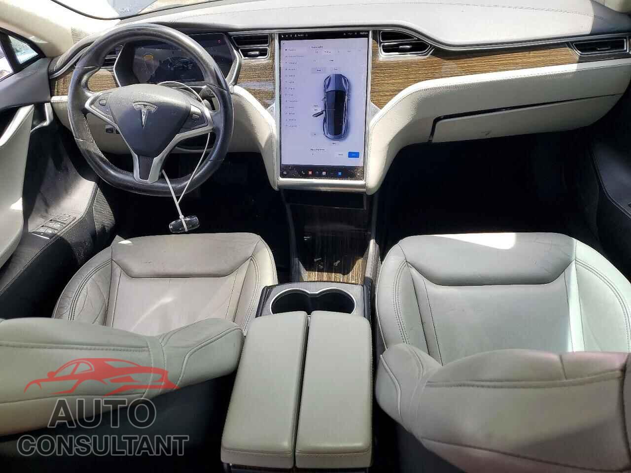 TESLA MODEL S 2016 - 5YJSA1E11GF130197