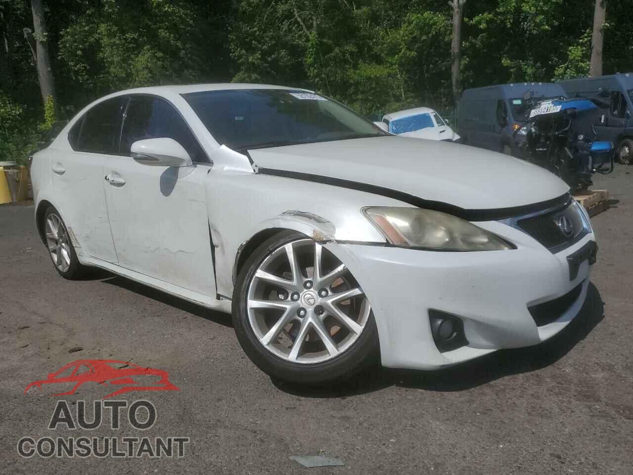LEXUS IS 2011 - JTHCF5C2XB5047594