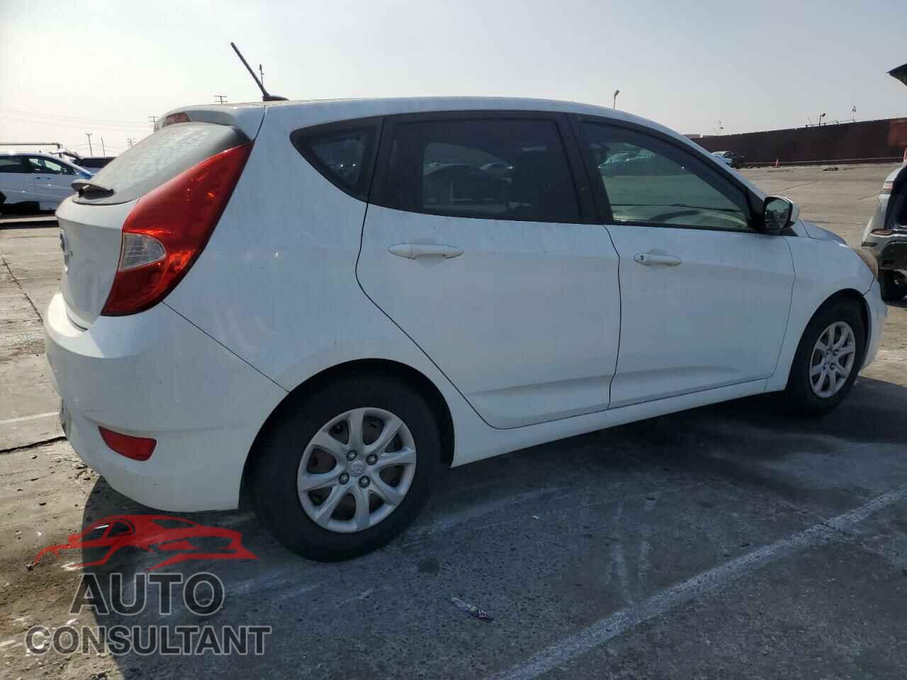 HYUNDAI ACCENT 2012 - KMHCT5AE5CU034780