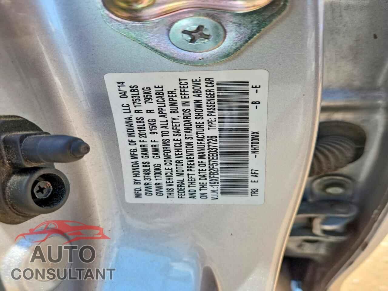 HONDA CIVIC 2014 - 19XFB2F57EE037726