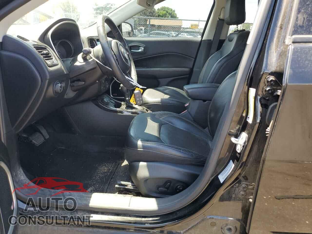 JEEP COMPASS 2017 - 3C4NJDCBXHT639735