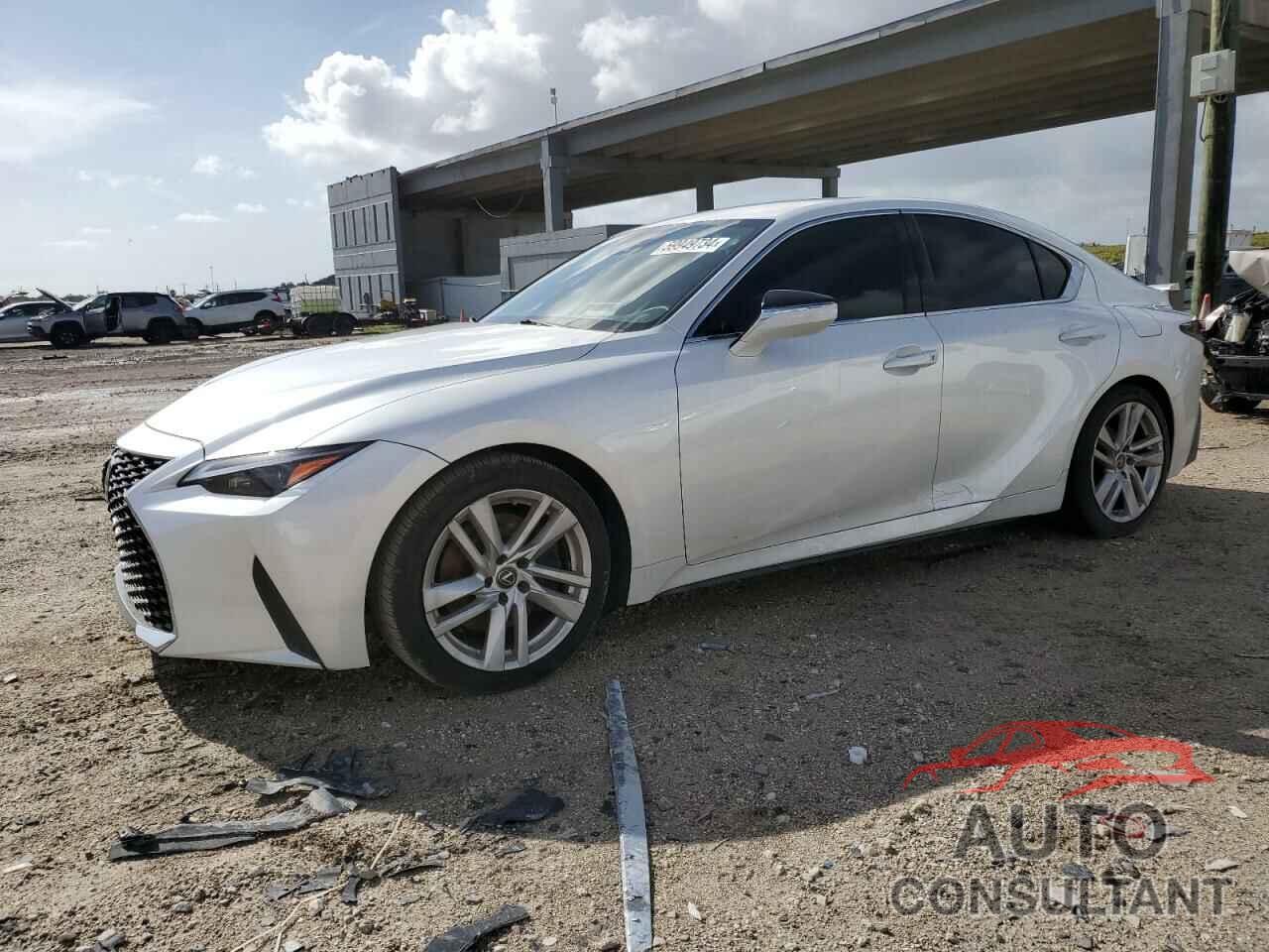 LEXUS IS 2021 - JTHAA1D26M5109542