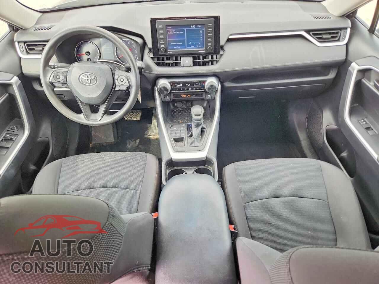 TOYOTA RAV4 2021 - 2T3F1RFV3MC173948