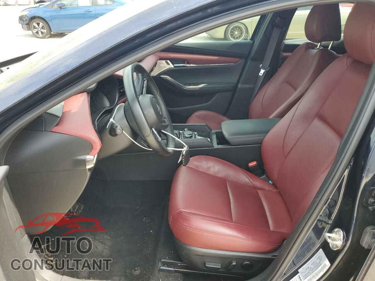 MAZDA 3 2019 - JM1BPANM1K1115211