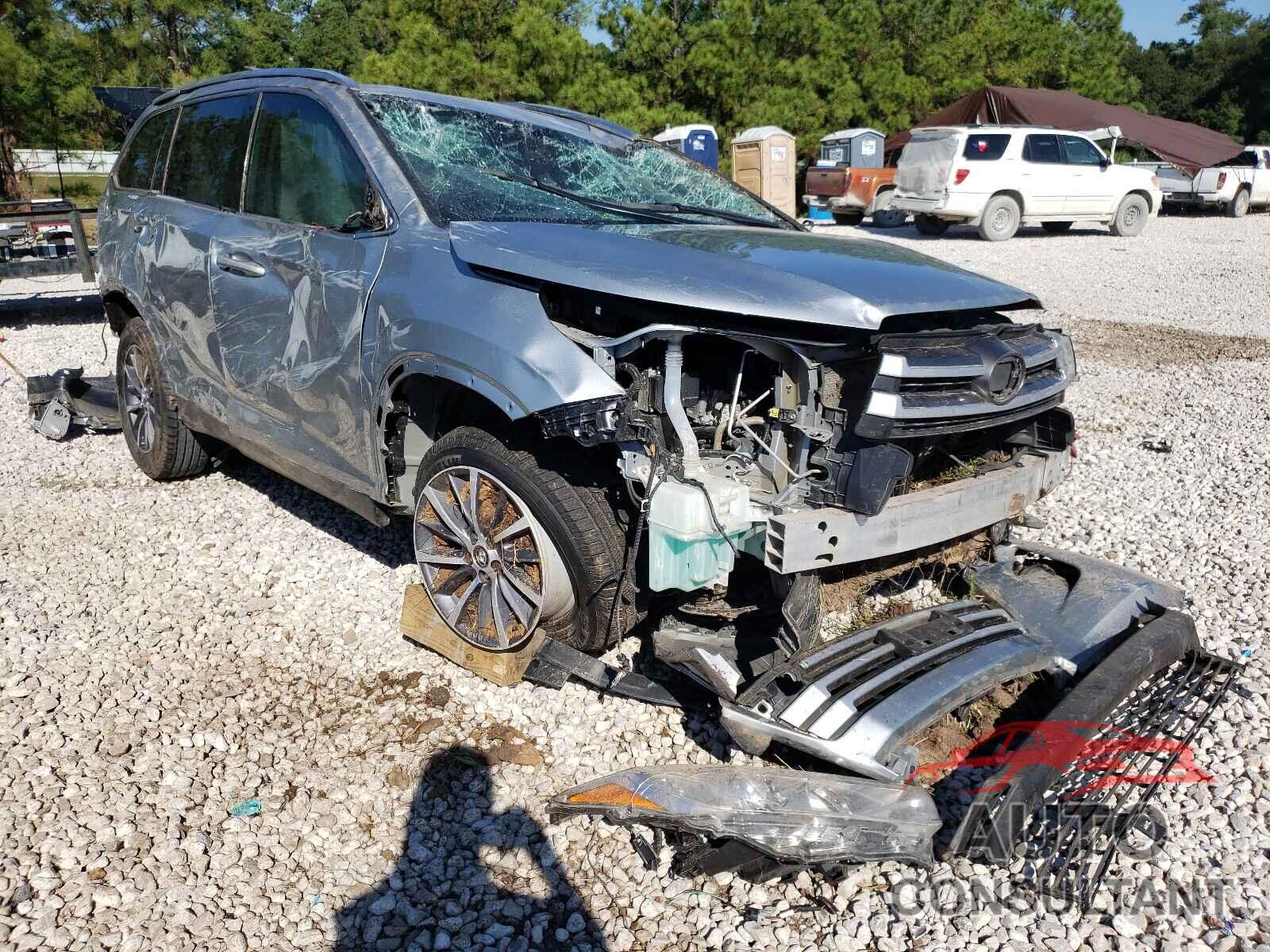 TOYOTA HIGHLANDER 2019 - 5TDKZRFH8KS566584