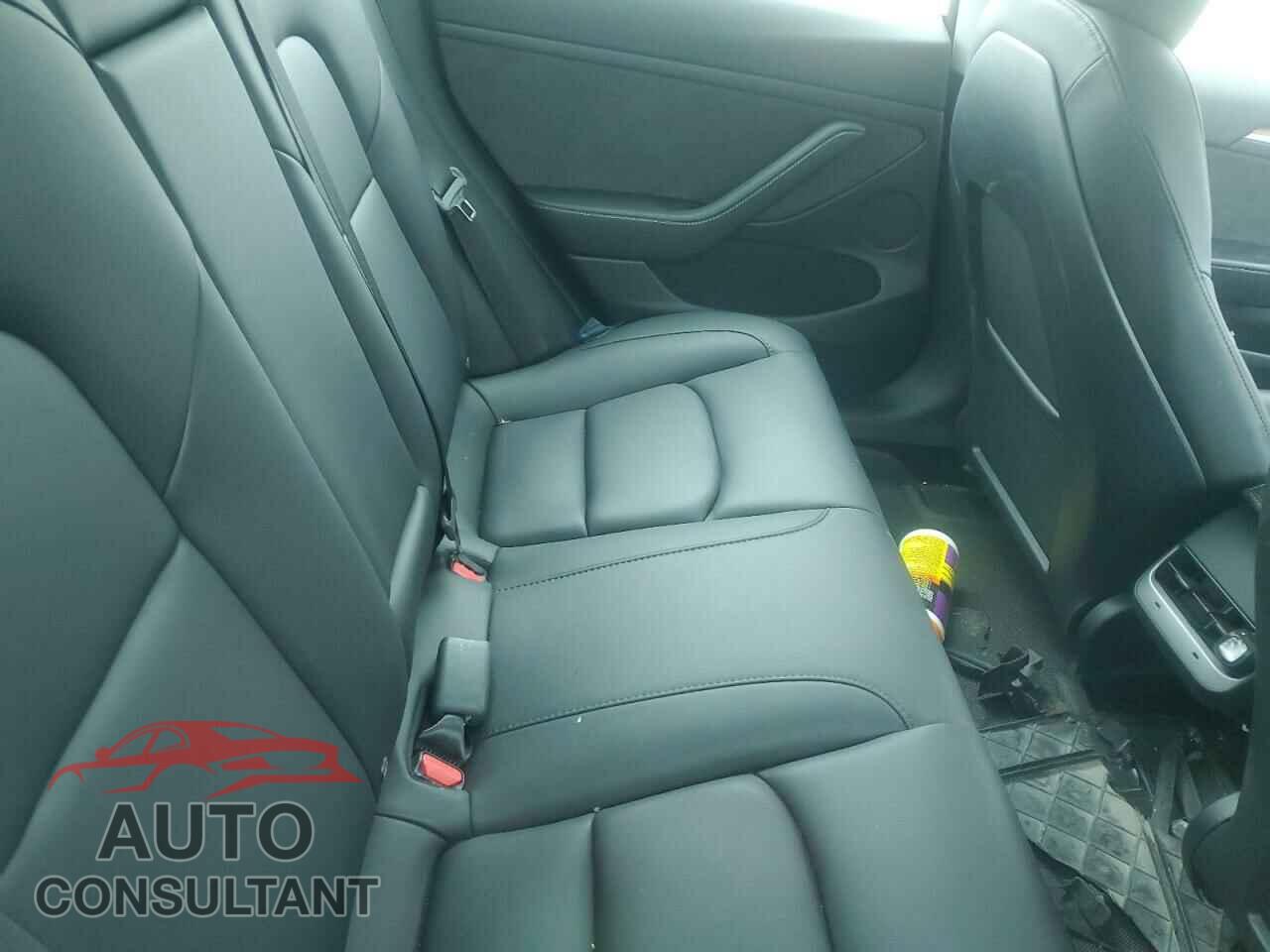 TESLA MODEL 3 2023 - 5YJ3E1EA4PF564400
