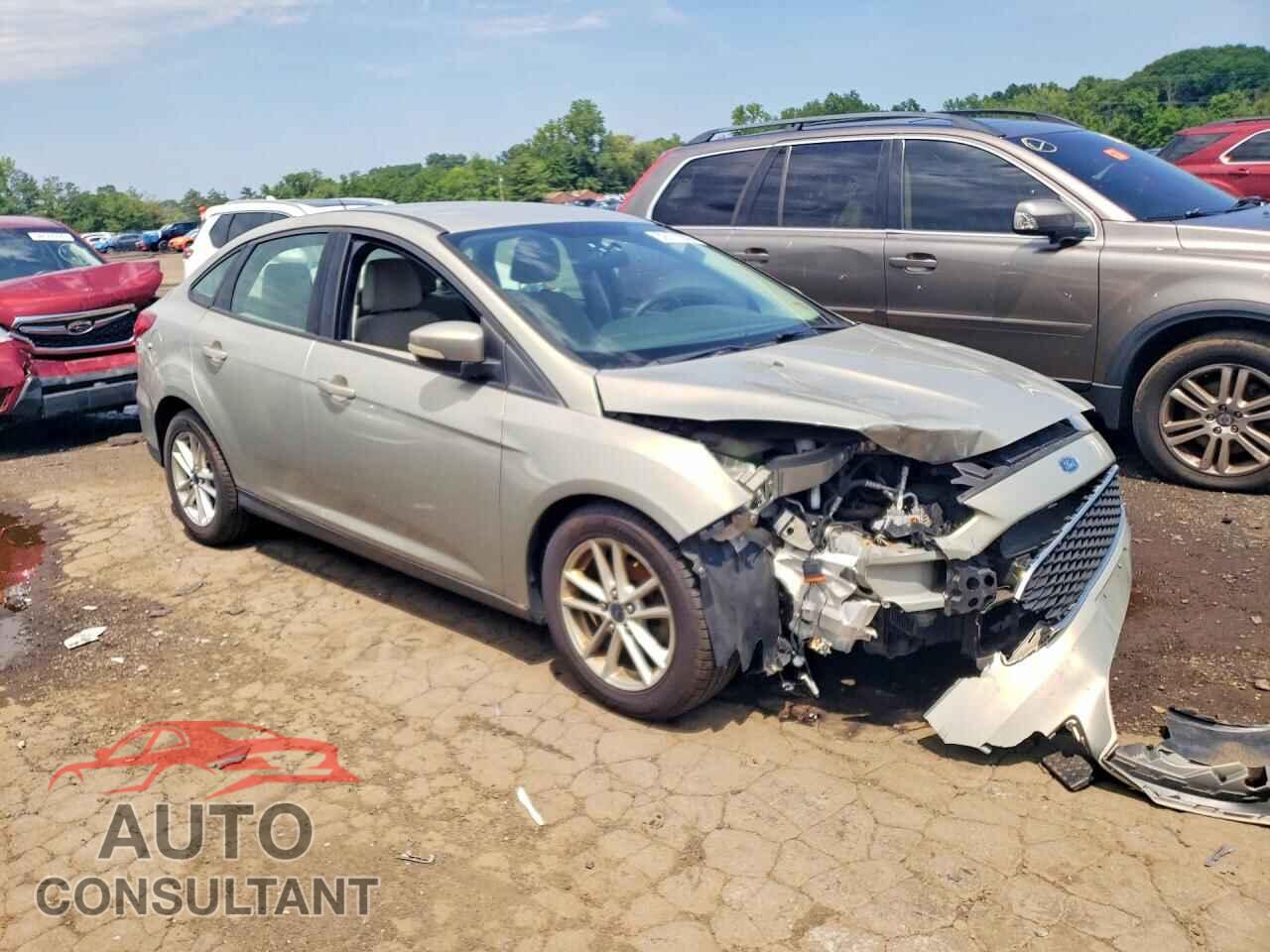 FORD FOCUS 2015 - 1FADP3F27FL377865