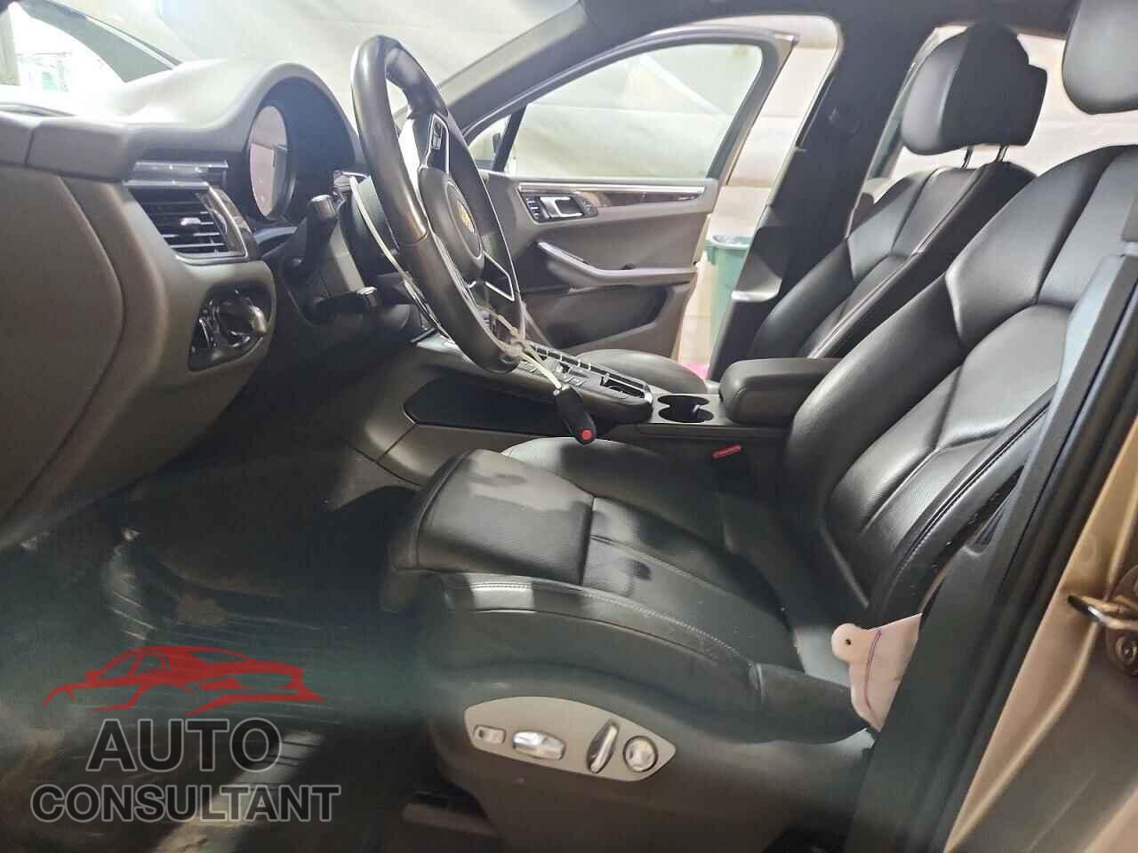 PORSCHE MACAN 2015 - WP1AB2A5XFLB72563
