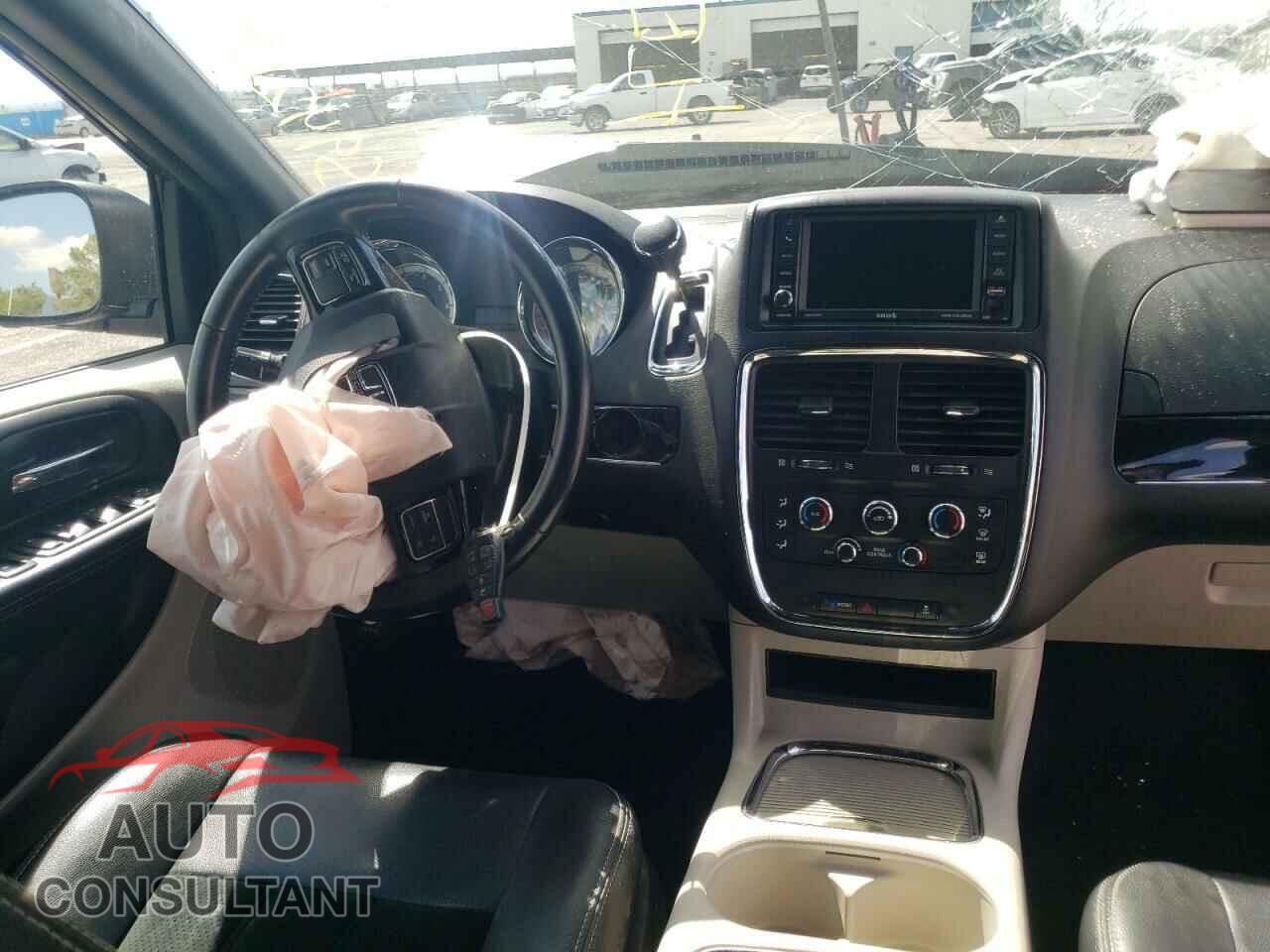 DODGE CARAVAN 2018 - 2C4RDGCG5JR361082
