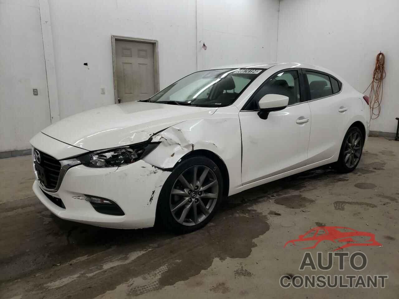 MAZDA 3 2018 - 3MZBN1V30JM275740