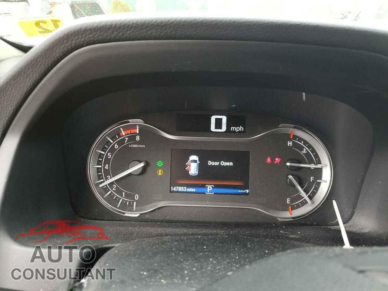 HONDA PILOT 2017 - 5FNYF6H32HB079655